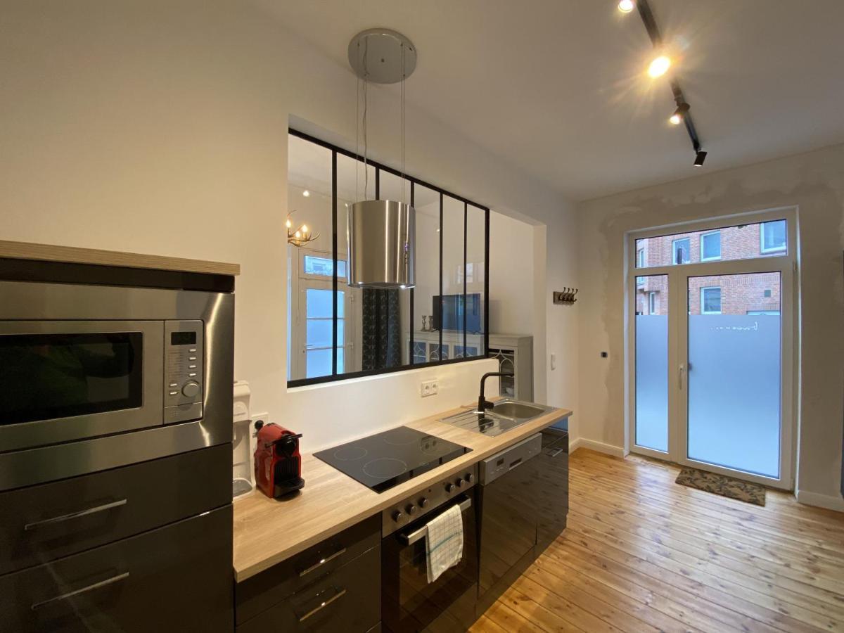 Urban Stay Hamburg - Apartments "Backbord" & "Steuerbord Mit Sauna" Exteriör bild