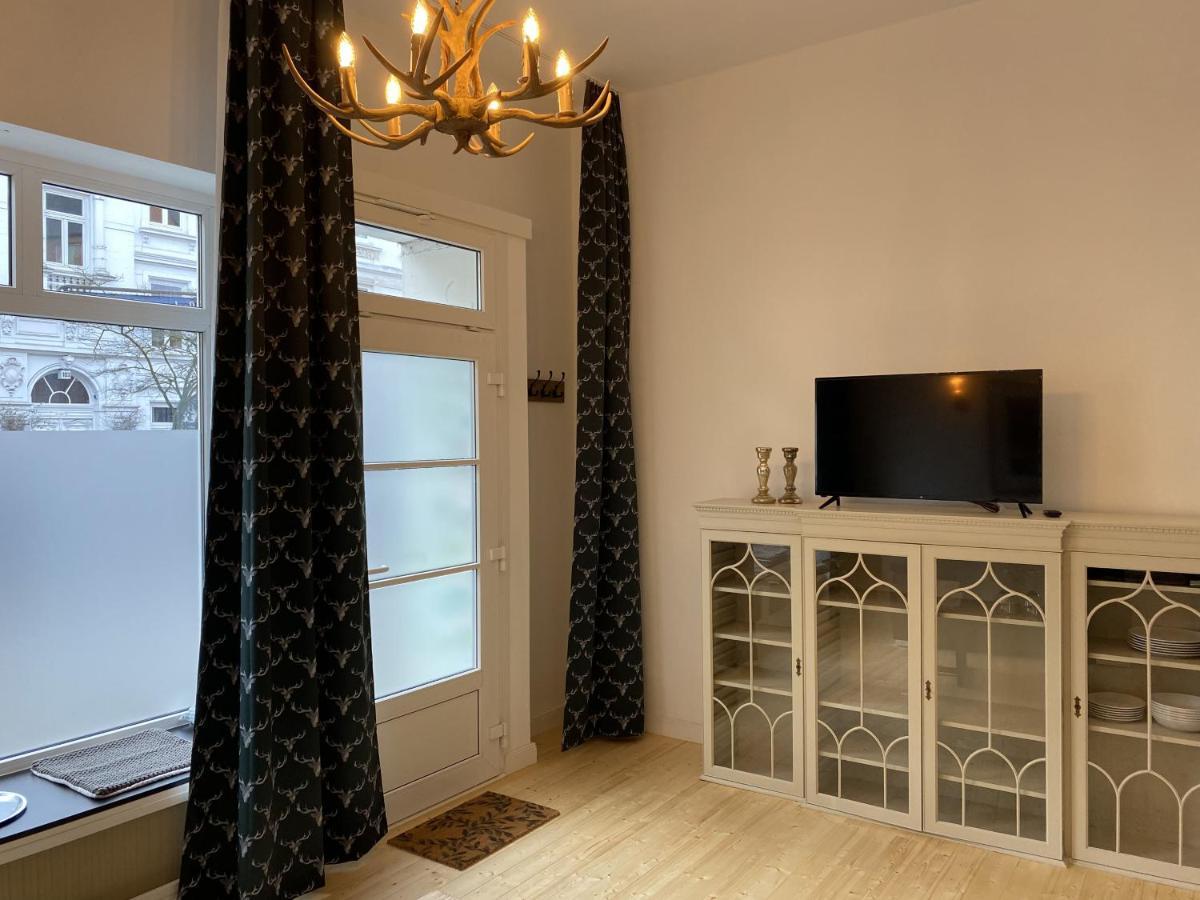 Urban Stay Hamburg - Apartments "Backbord" & "Steuerbord Mit Sauna" Exteriör bild