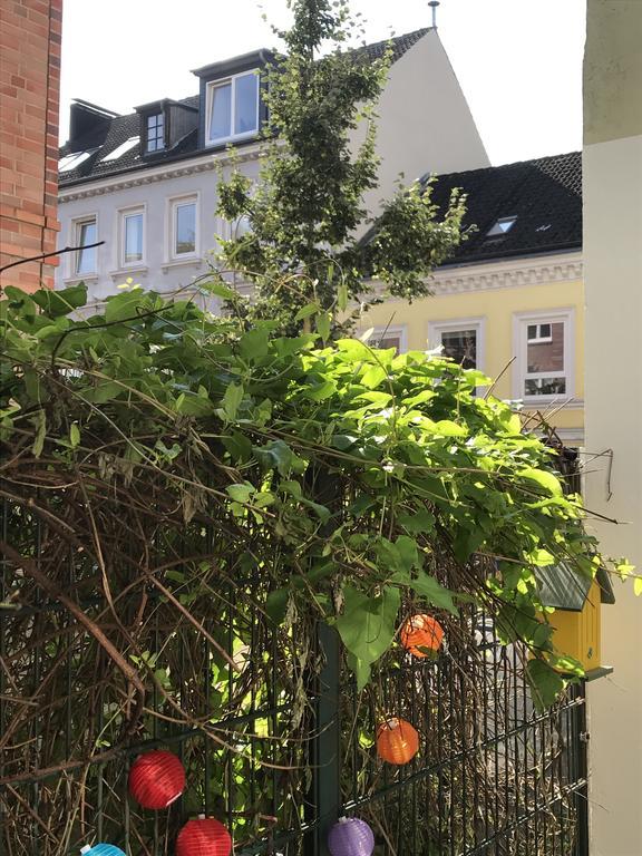 Urban Stay Hamburg - Apartments "Backbord" & "Steuerbord Mit Sauna" Exteriör bild